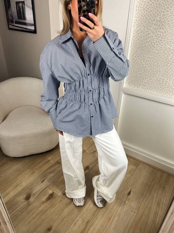 Blouse getailleerd donkerblauw