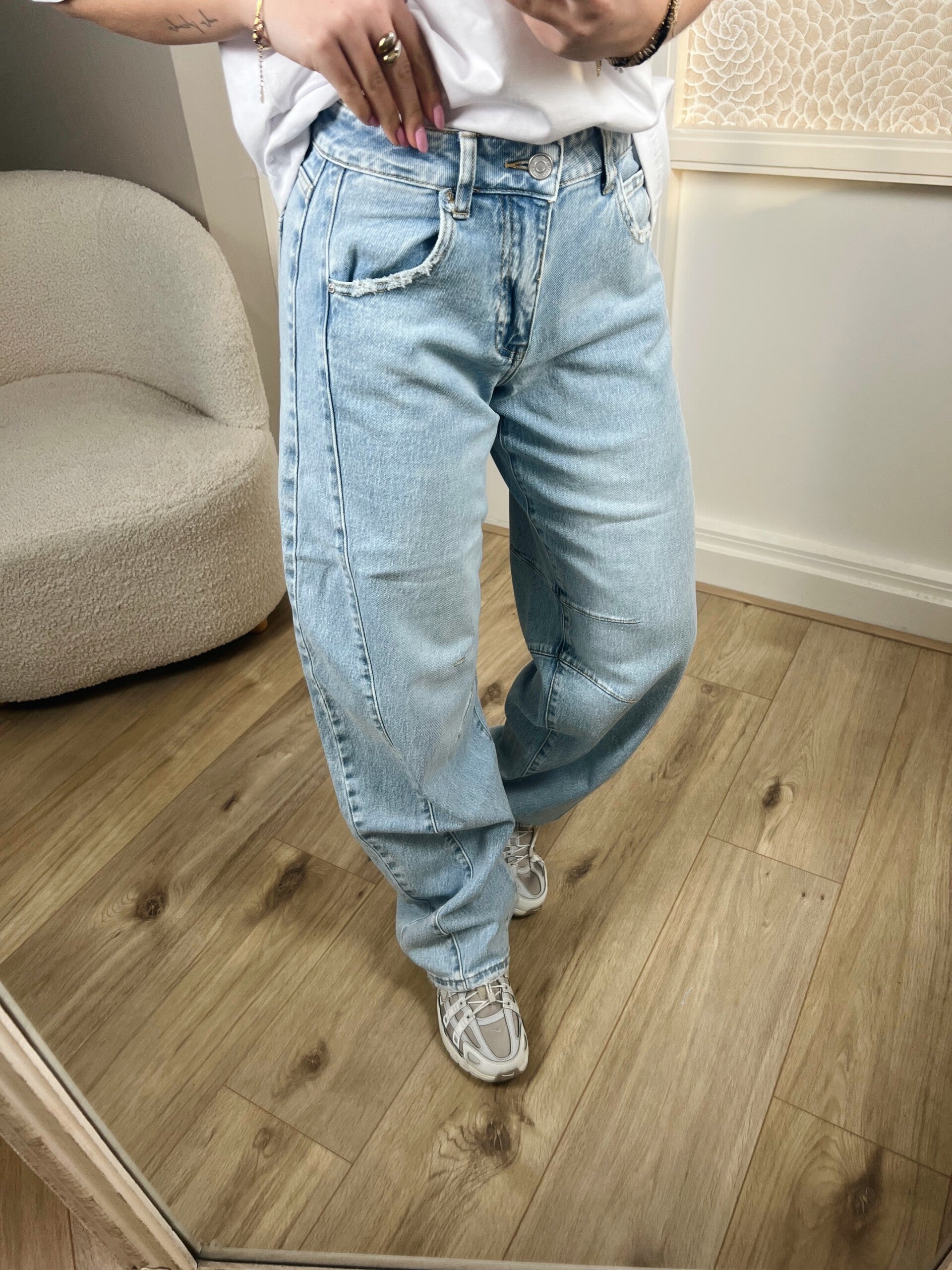Jeans barrel fit Queen Hearts light wash