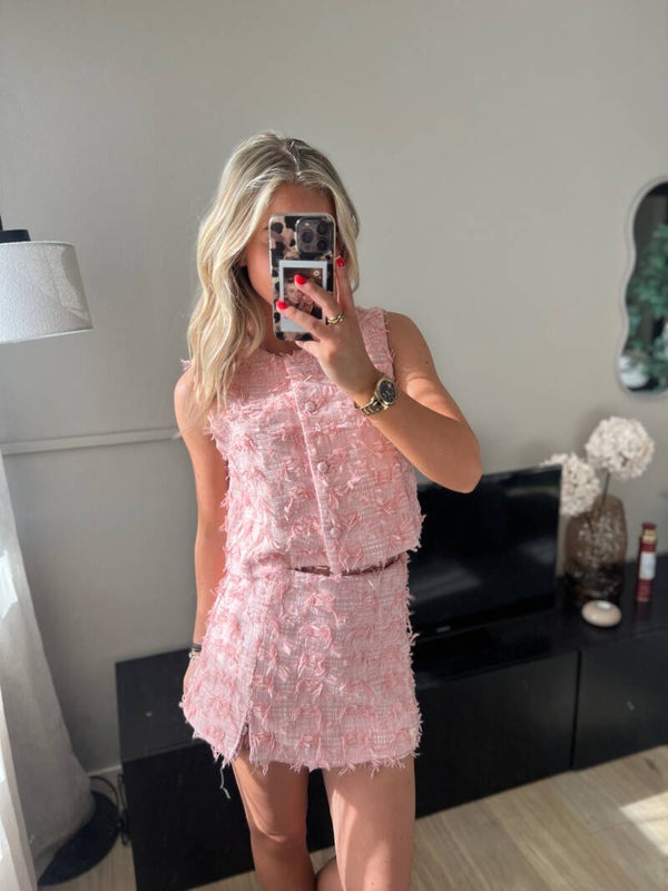 Tweed giletje zacht roze