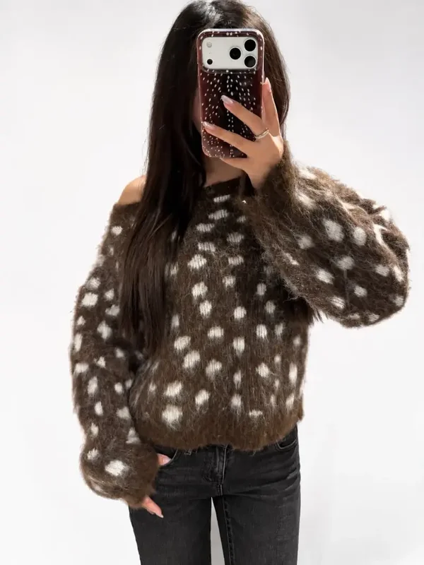 Trui haartjes off shoulder bambi bruin
