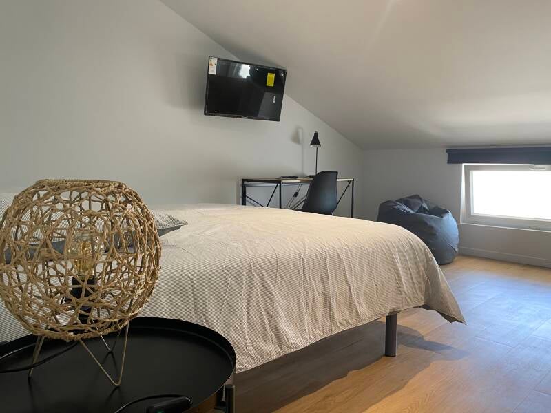 Chambre confortable à Agen pour location courte durée en centre-ville