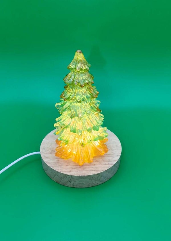 Sapin de Noël sur socle lumineux  en époxy