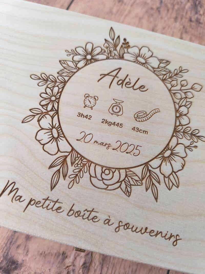 Coffret naissance floral avec accessoires