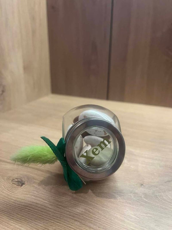 Glazen potje met schuin inox deksel