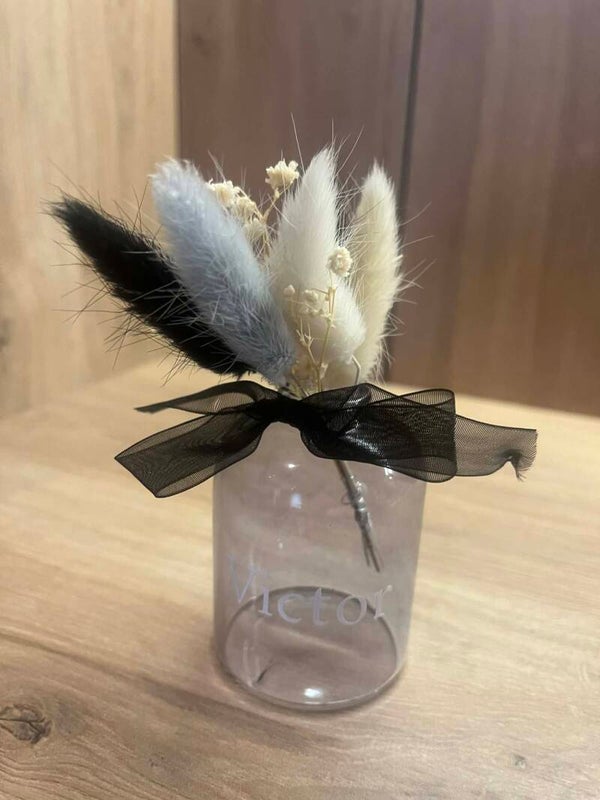 Mini vaasje met klein boeketje droogbloemen - 5x5x7 cm