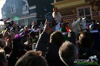 zaan0143-1.jpg