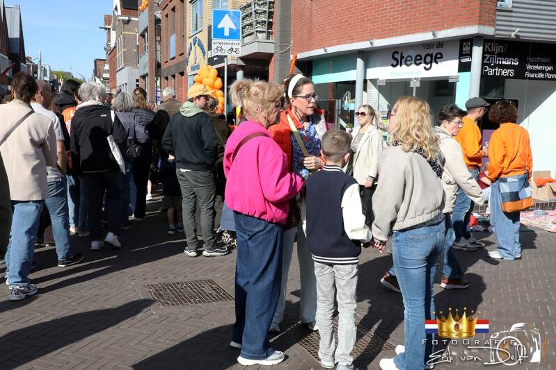 zaan2675-standard.jpg