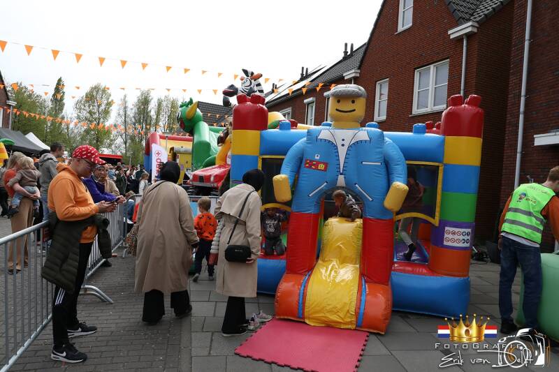 zaan2857-standard.jpg