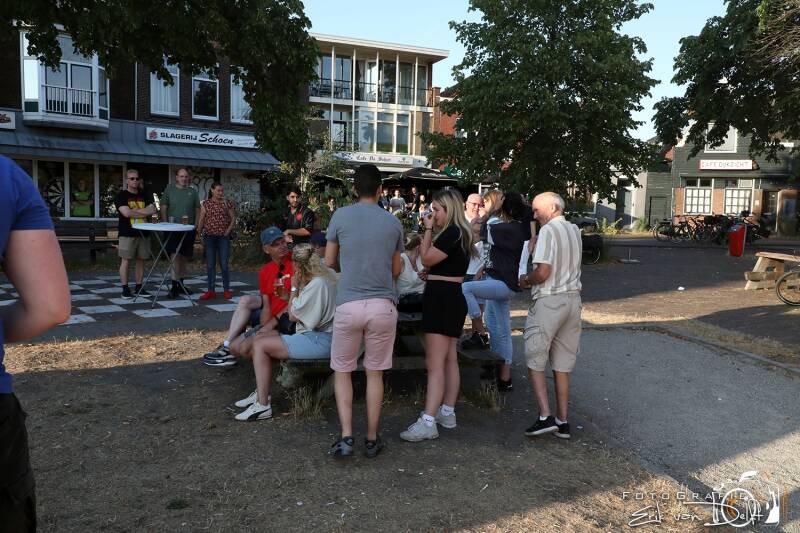 zaan4995-standard.jpg