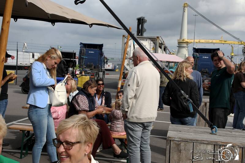 zaan5921-standard.jpg