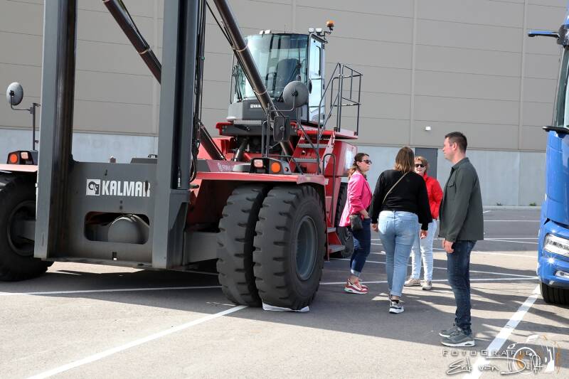 zaan5925-standard.jpg