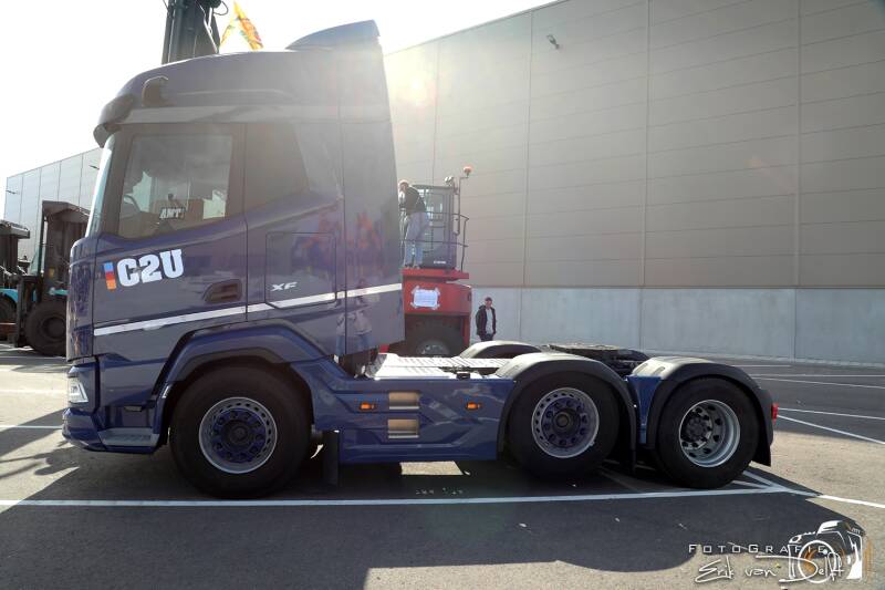zaan5928-standard.jpg