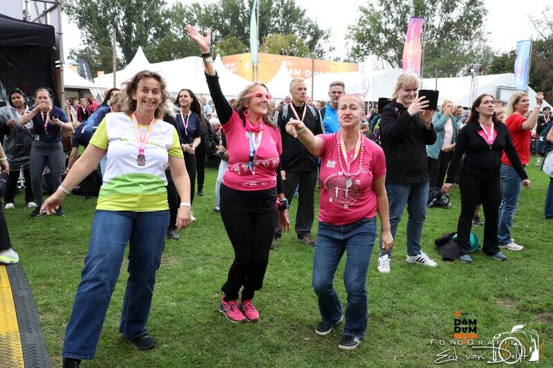 zaan5985-standard.jpg