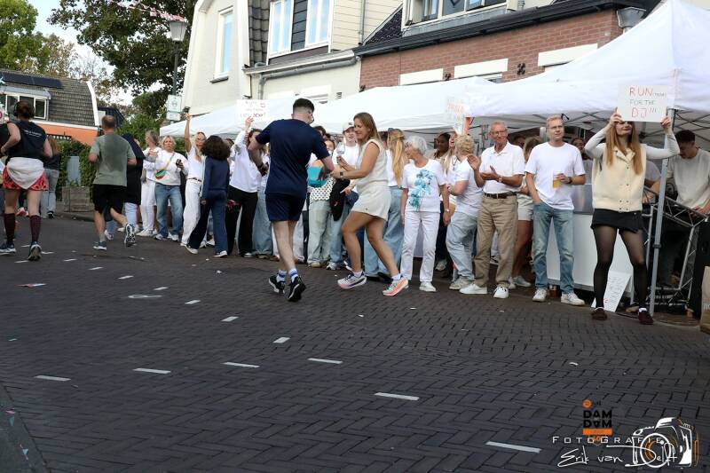 zaan6081-standard-dfhak3.jpg