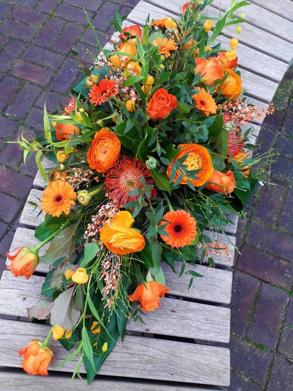 Rouwarrangement Ellips (Oranje)