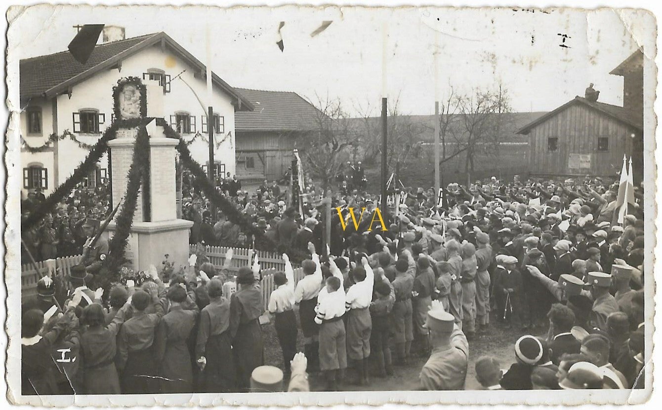 Early 1930s meeting including SA members and Deutsche Jugend