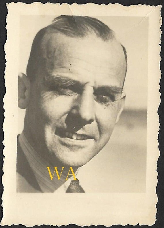 Passport photo of Dutch collaborator Meinoud Rost van Tonningen