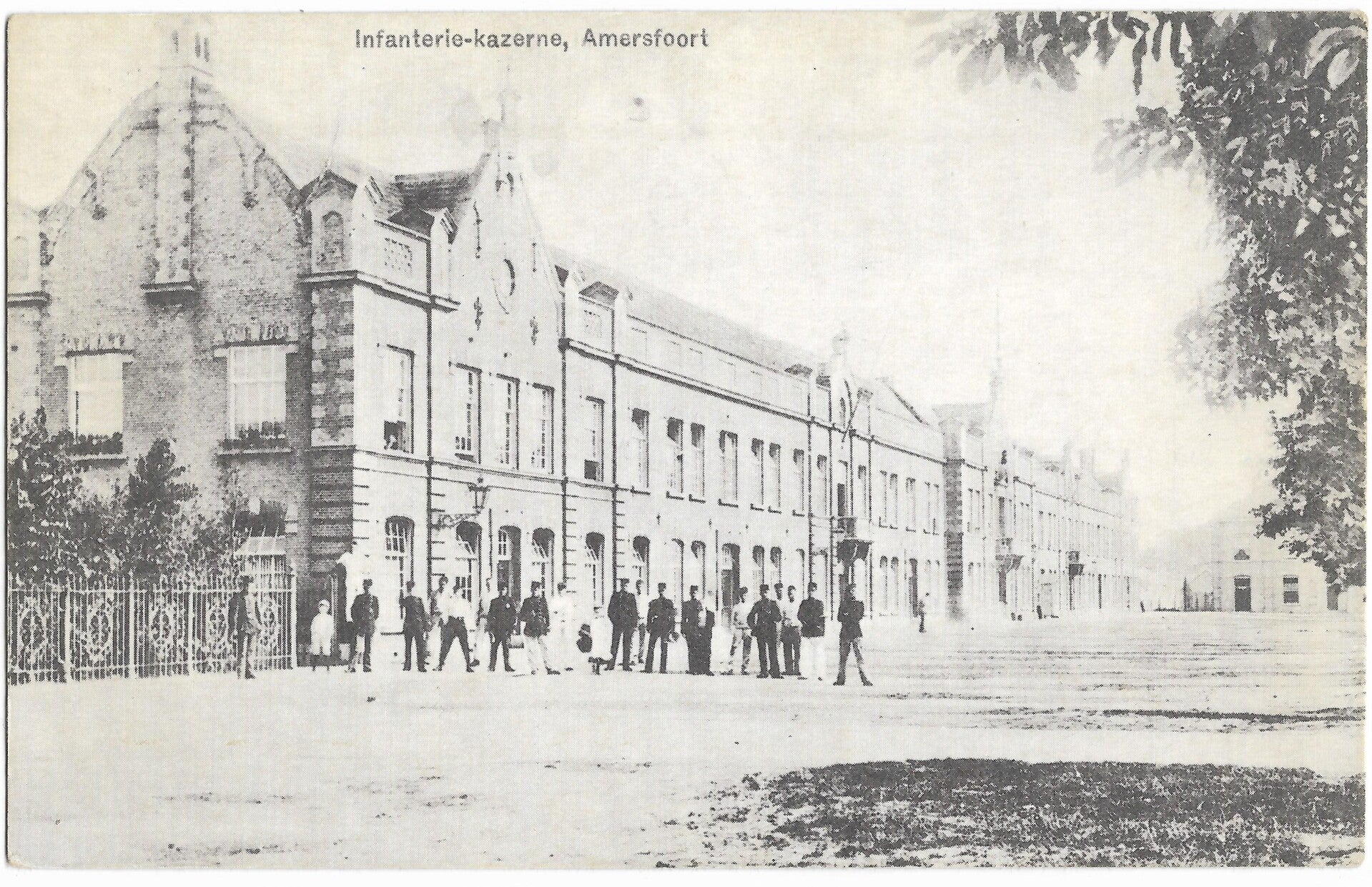Postcard : Infantry Barracks in Amersfoort ( Netherlands)