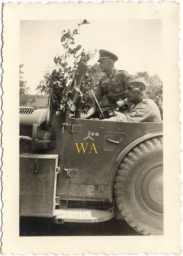 'Ritterkreuzträger' / Knight's cross bearer of the 6th Panzer Division
