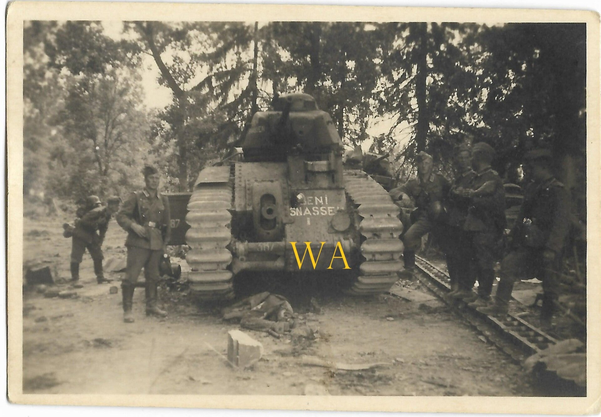 Extremely rare: Expropriated French tank 'Beni Stassen' with number 387. B1bis Tank.