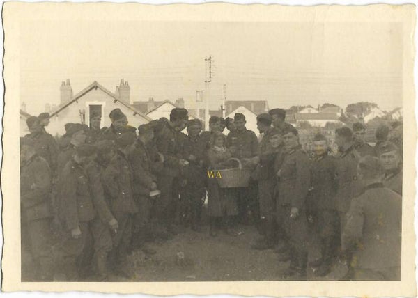 2x Railway station Les Aubrais-Orléans - France - September 1940