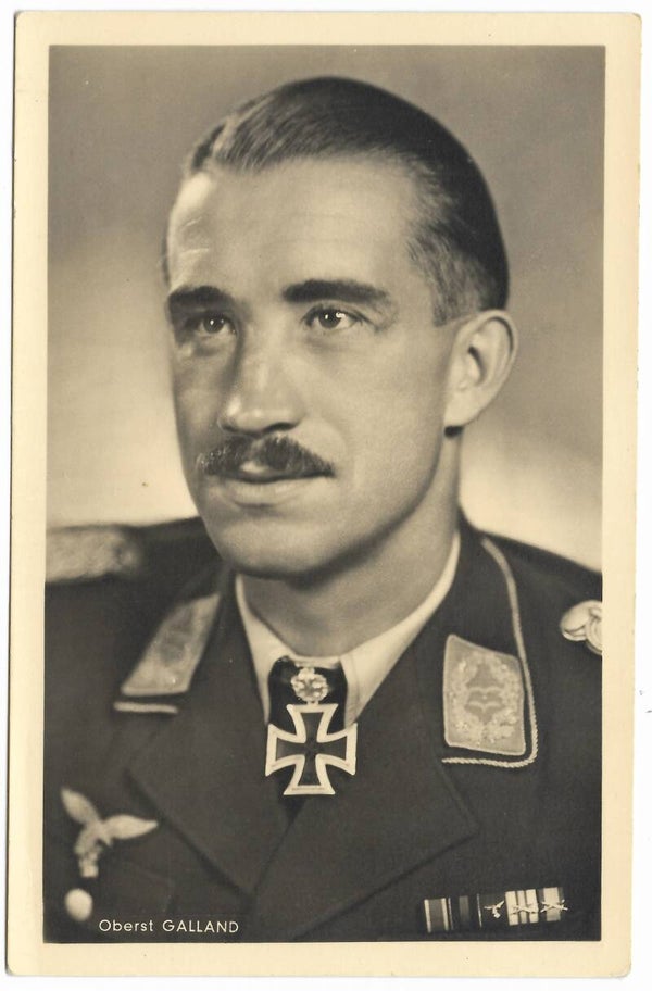 Postcard 'Ritterkreuzträger' Oberst Galland