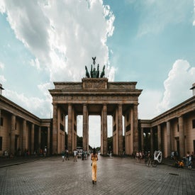 claudio-schwarz-tscghjm716g-unsplash-standard.jpg