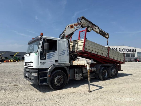 1994 Iveco Eurotech 190E42 6x2 Sleeper Autocarro ribaltabile con gru