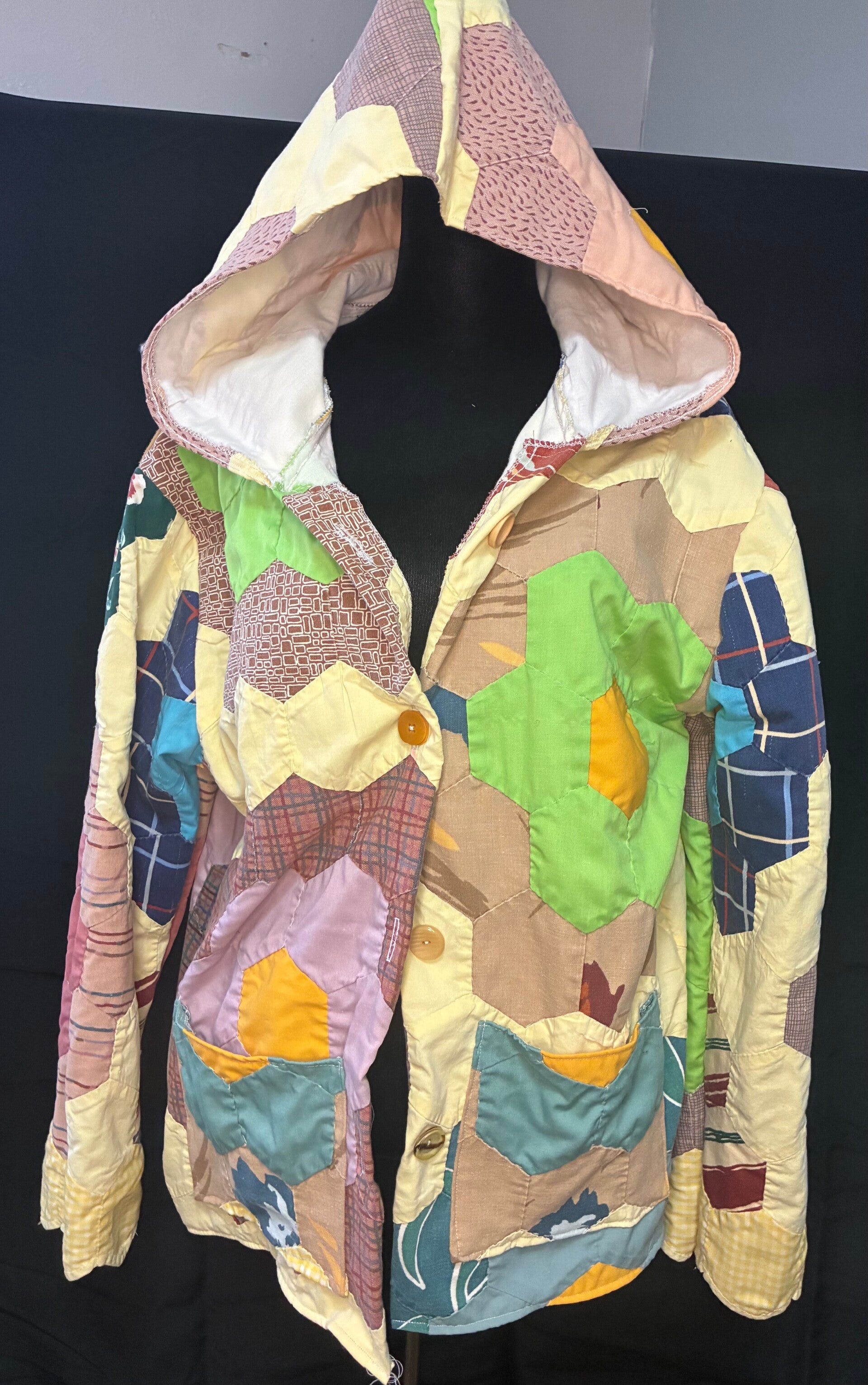 Up Cycle - Quilt Coat w/ Hood - Q127