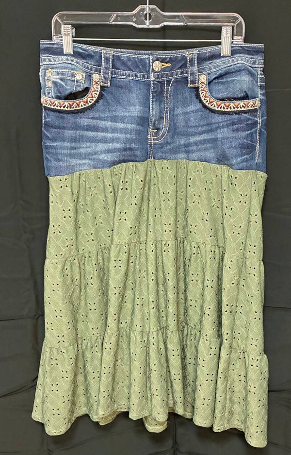 Up Cycle - Jeans into Skirt - SS102
