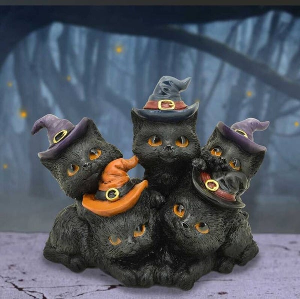 Familiar friends ornament