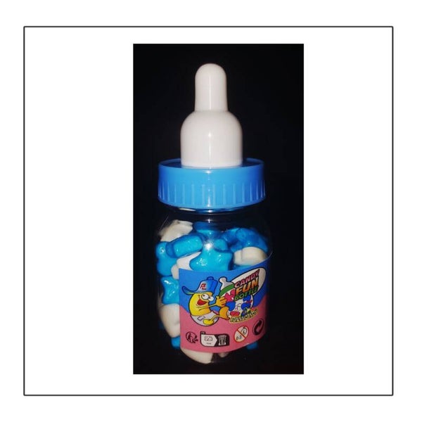 Candy flesje met blauw witte snoepjes