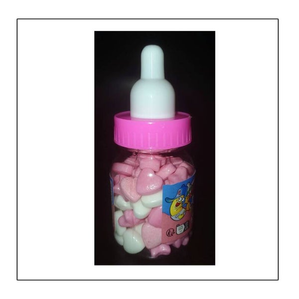 Candy flesje met roze witte snoepjes