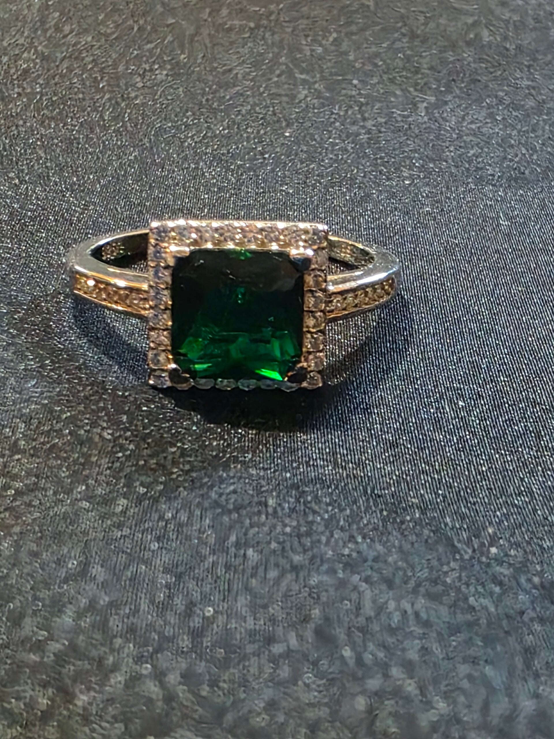 Size 10 Emerald Cubic Zirconia Square cut Ring
