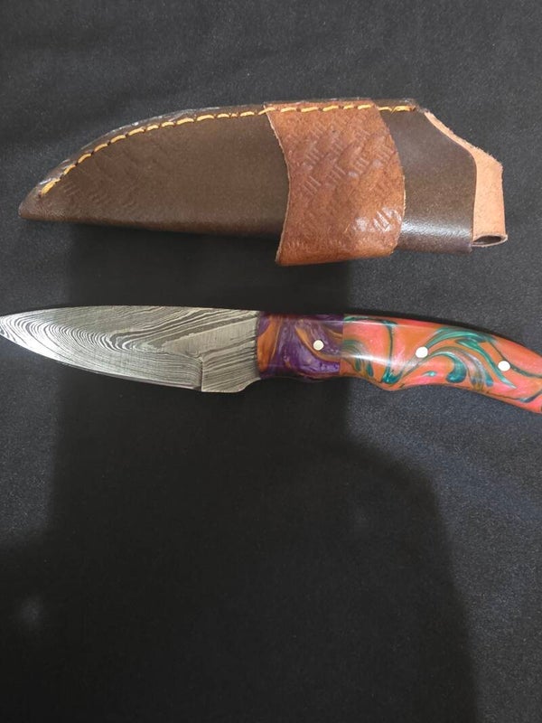 7" Damaskas Resin Handled Skinner Knife