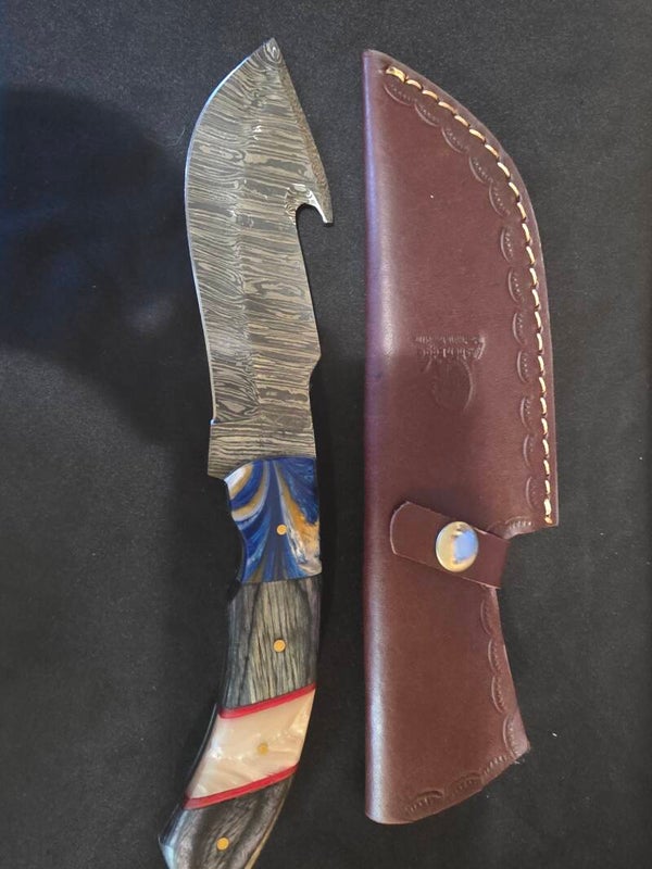 10" Damaskas with Guthook Resin and Wood Handled Knife