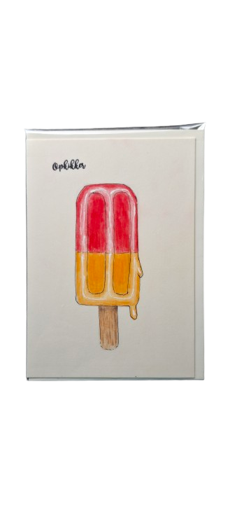 Kaartje-aardbeien ijsje