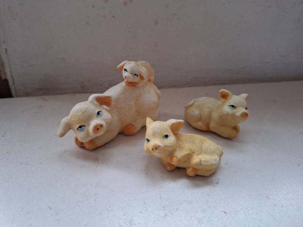 Decoratie varkentjes. nr.AB15