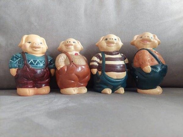 Varkens spaarpotten. nr.W15