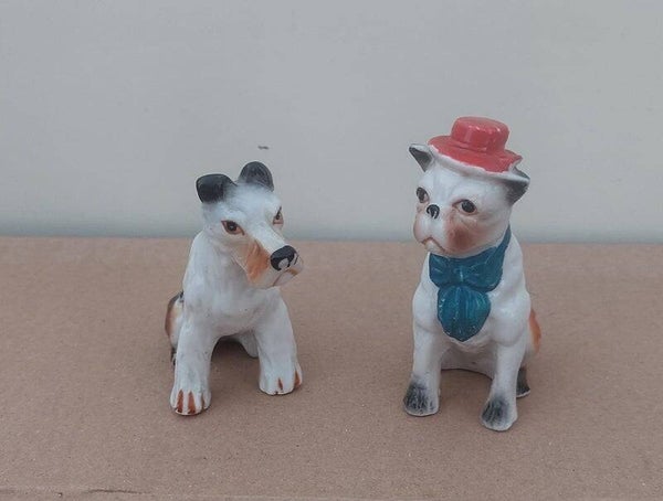 Hondjes beelden.   nr.X5