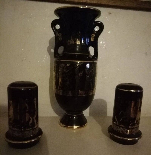 Vaas, peper en zout stel. nrD6