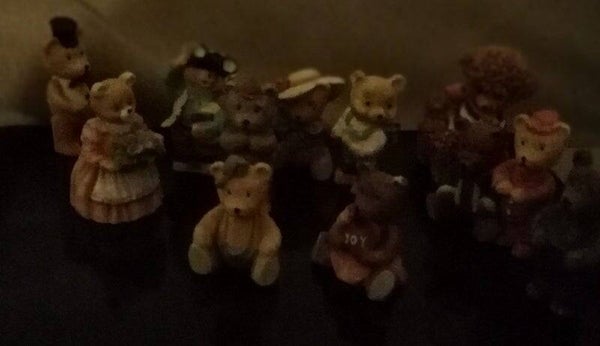 Beeldjes. Aardewerk. Beertjes. nr.C12