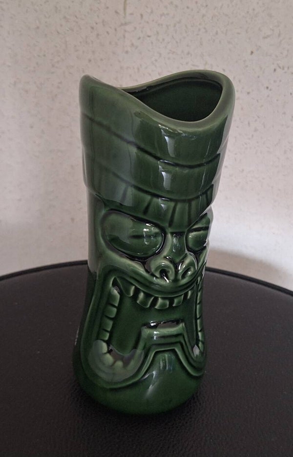 Groene keramische mok. Tiki-beker nr.AM1