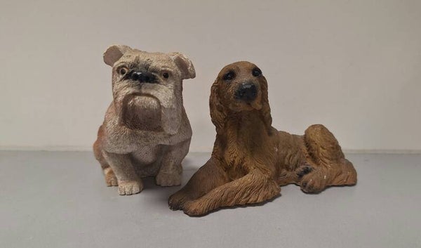 Beeldjes honden aardewerk. nr.AP8