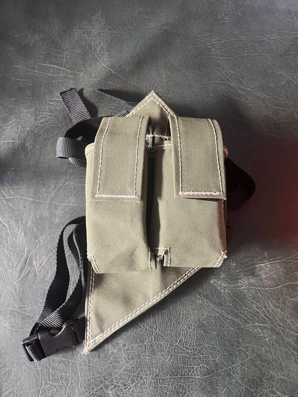 Double radio pouch