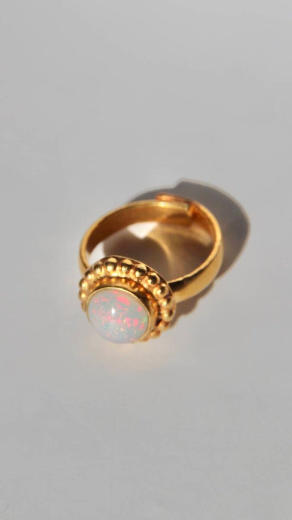 Ethiopian Opal Ring Gold