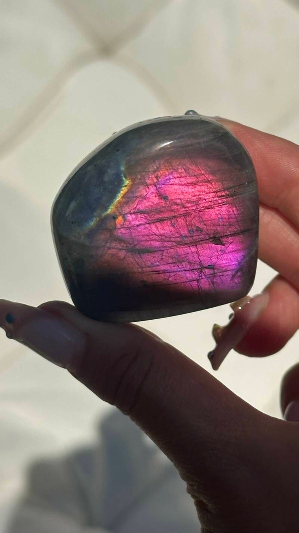 Labradorite sculpture A grade