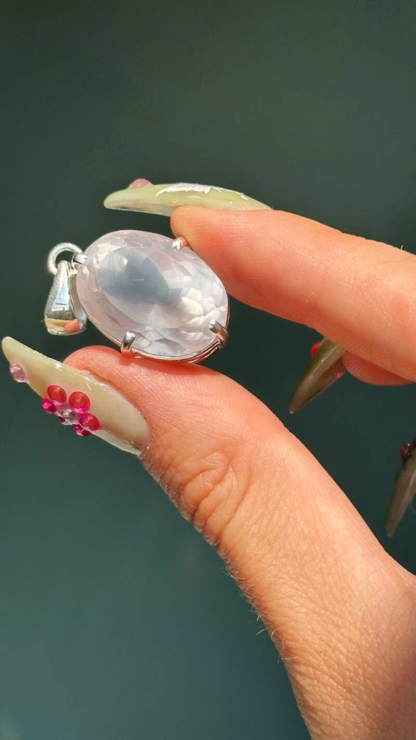 Rose Lumière - Rose Quartz Pendant | Silver