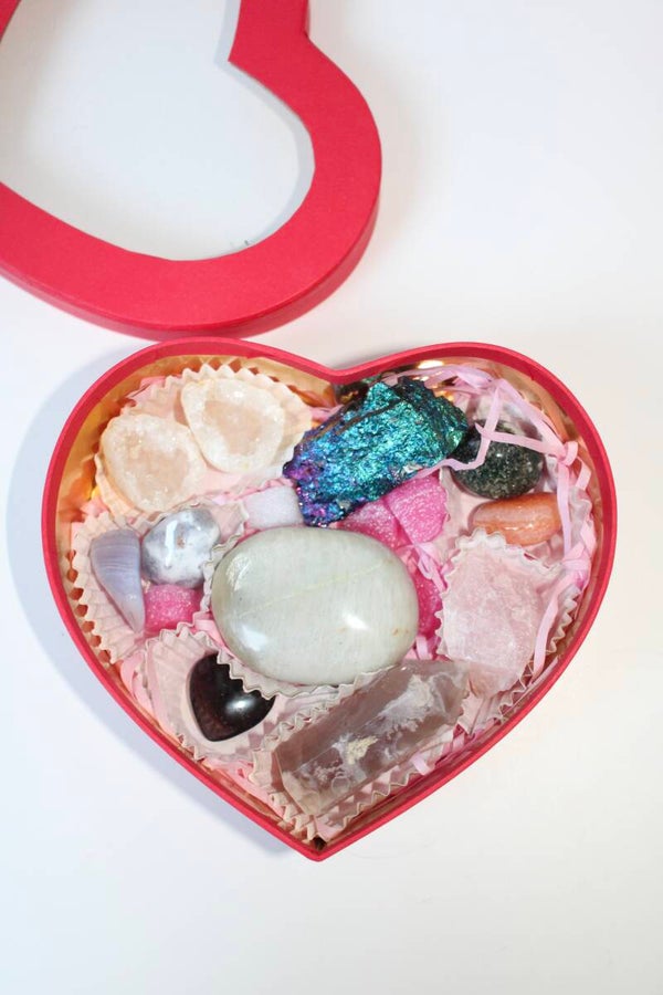 ‘Goddess’ crystal box