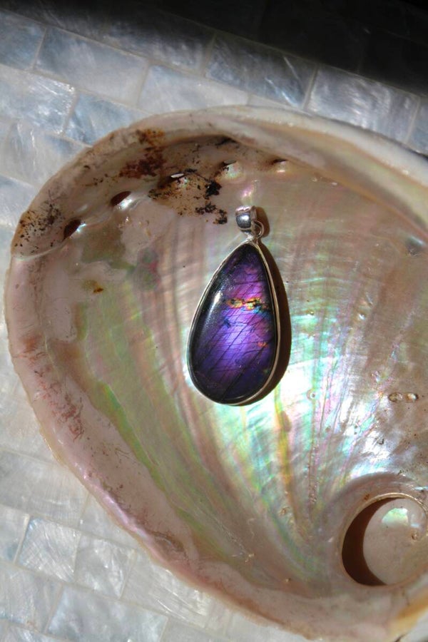 Mermaid Labradorite Pendant
